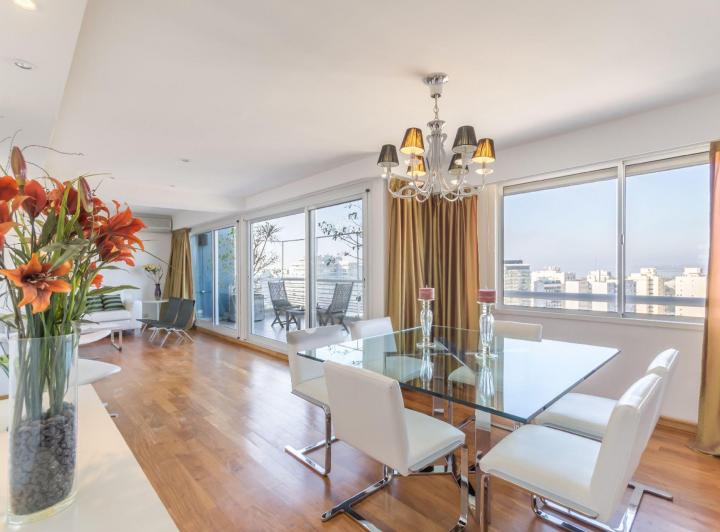 Departamento · 266m² · 6 Ambientes · 1 Cochera
