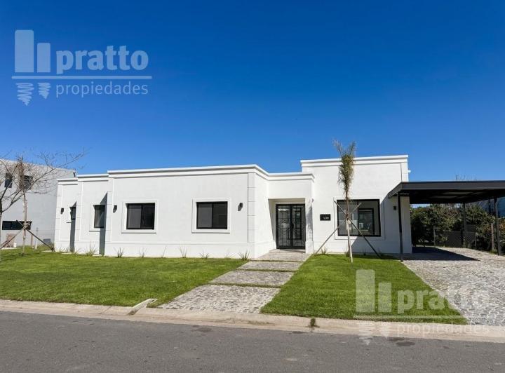 Casa · 180m² · 6 Ambientes · 3 Cocheras