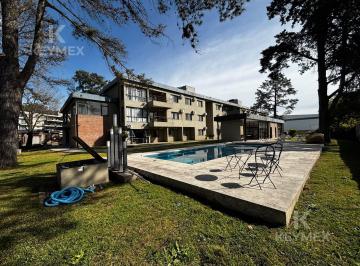 Departamento · 30m² · 1 Ambiente · 1 Cochera · Departamento en Venta Monoambiente Amoblado, Pilar Hospital Austral