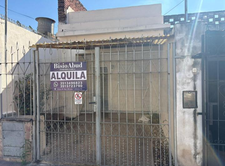Casa · 60m² · 1 Dormitorio · 1 Cochera