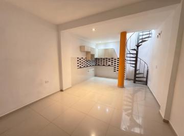 PH de 3 ambientes, Chacarita · Excelente PH con Terraza Propia en Colegiales