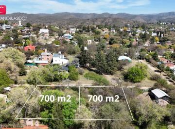 Terreno · 700m² · 2 Lotes Colindantes | Los Aromos | 3 Cuadras del Rio