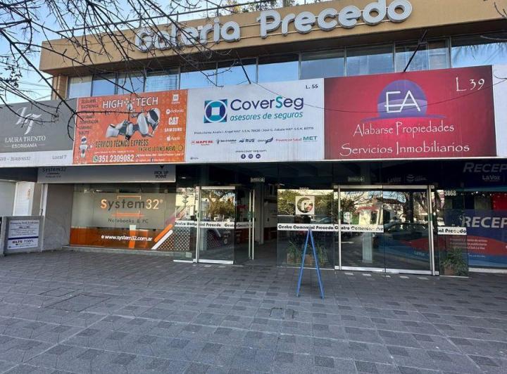 Local comercial · 6m² · 1 Ambiente · 1 Cochera