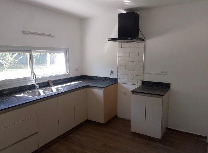 Casa · 145m² · 3 Ambientes · 2 Cocheras