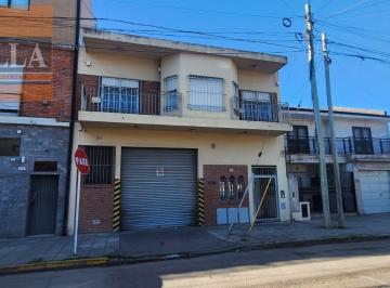 Local comercial · 260m² · Local Comercial 260 m² en 2 Plantas C/ Oficinas - San Justo