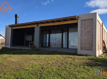 Casa · 152m² · 2 Dormitorios · Casa en Villa El Chocon