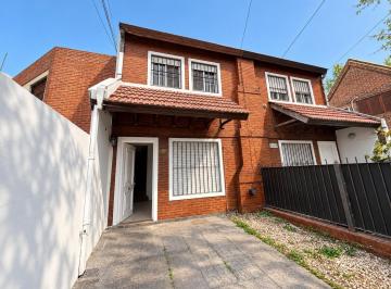 PH · 68m² · 3 Ambientes · 1 Cochera · PH en San Antonio de Padua