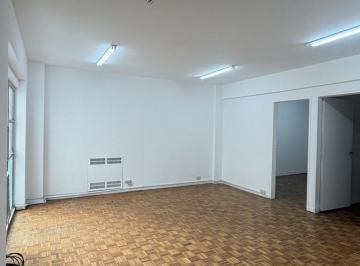 Oficina comercial · 52m² · Oficina con 2 Despachos en Excelente Estado - a 1 Cuadra de Tribunales