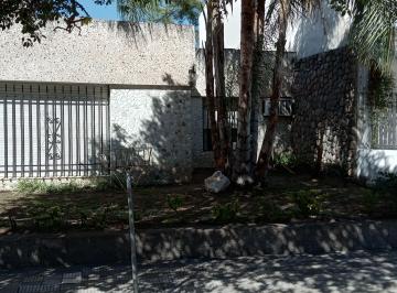 Casa de 5 ambientes, Córdoba · Casa en Venta de 3 Dorm. en Parque Chacabuco - Dueño Directo