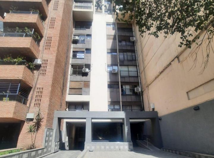 Departamento · 70m² · 4 Ambientes · 1 Cochera