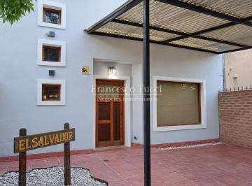 Casa · 62m² · 3 Ambientes · 1 Cochera · Casa en Venta 3 Ambientes en Moreno