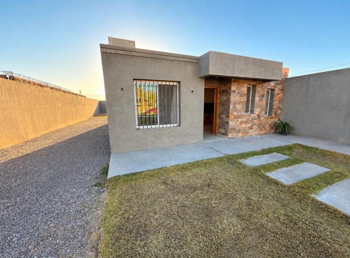 Casa · 99m² · 5 Ambientes