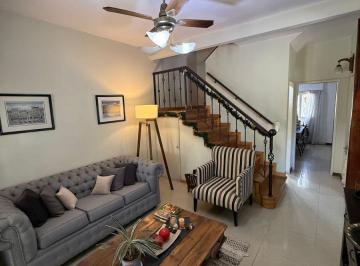 Casa de 5 ambientes, San Isidro · Venta Casa Lote Propio - Hermosa Zona de Martinez