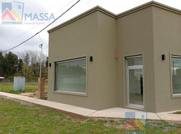 Local comercial · 80m² · 1 Ambiente · Local en Ibarlucea de 80 m² a Estrenar!. Baño. Ideal Comercio Multirubro