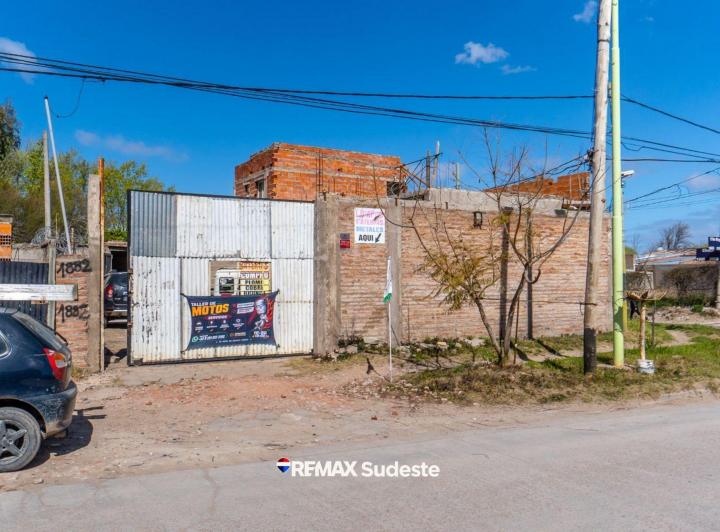 Bodega-Galpón · 180m²