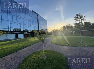 Oficina comercial · 48m² · 1 Ambiente · 1 Cochera · Alquiler Oficina en Meridiano - Pilar
