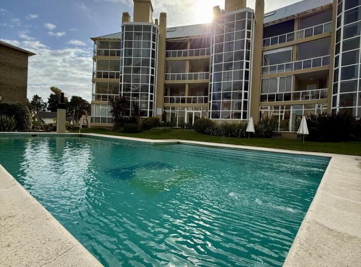 Departamento · 135m² · 4 Ambientes · 1 Cochera
