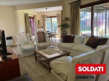 Casa · 220m² · 5 Ambientes · 2 Cocheras · Casa Para Alquiler de Verano en Bella Vista Diciembre, Enero, Febrero.