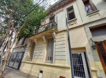 PH · 114m² · 4 Ambientes · PH de 4 Amb. Al Frente con Balcön y Terraza 2 Plantas!