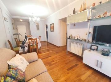 Departamento de 3 ambientes, Caballito · Fantástico 3amb de Gran Calidad con Cochera y 2 Balcones