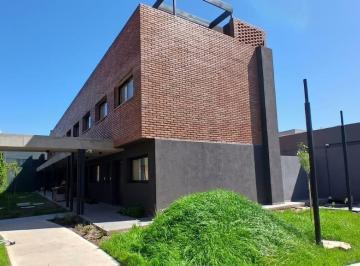 Departamento · 131m² · 3 Ambientes · 1 Cochera · Depto a Estrenar en Venta de 2 Dorm. Barrio Jardín