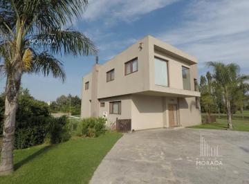Casa · 220m² · 5 Ambientes · Venta Casa 5 Ambientes en Altos de Campo Grande Pilar