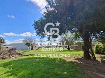 Casa · 122m² · 3 Ambientes · 2 Cocheras · Casa con Gran Terreno en San Justo - San Roque 2000