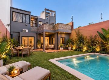 Casa · 197m² · 4 Ambientes · 1 Cochera · Casa Moderna con Jardin - Terraza - Cochera - Wilde Centro Avellaneda