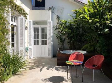 Casa · 4 Ambientes · Castelli 294 - Playa Grande - Mar del Plata