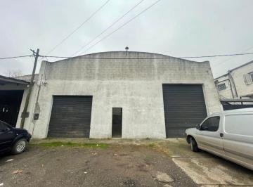 Bodega-Galpón , La Plata · Galpon de 192 m² con Garage en Venta en Los Hornos