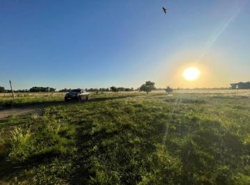 Terreno , Berisso · Terreno de 10200 m² en Venta en Berisso