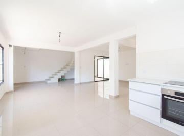 PH · 110m² · 4 Ambientes · 1 Cochera · Casa PH Venta Moron 4 Ambientes Permuta Financia