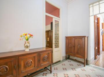 Departamento · 133m² · 5 Ambientes · Departamento 5 Amb. Amplios - Centro, Monserrat.