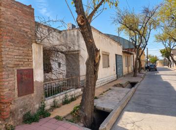 Terreno · 163m² · Terreno con Casa a Demoler en Godoy Cruz, Mendoza