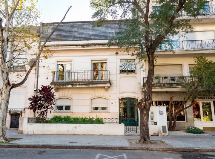 Casa · 175m² · 5 Ambientes · 1 Cochera