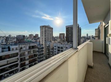 Departamento · 73m² · 4 Ambientes · Departamento en Venta 4 Ambientes con Balcón Corrido en Recoleta Seguridad 24hs Apto Crédito.