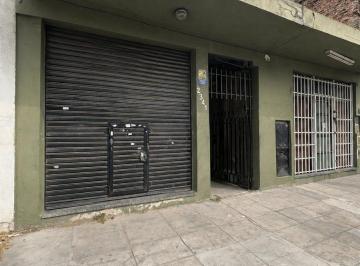 Casa · 204m² · 5 Ambientes · Venta Dos Locales con Vivienda en Villa Celina