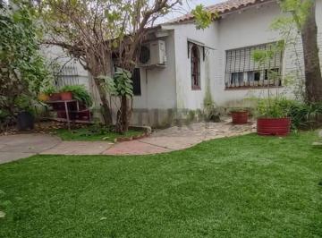 Oficina comercial · 100m² · 4 Ambientes · 1 Cochera · Venta – Casa 4 Ambientes + Escritorio, con Parque, Excelente Ubicación Frente Al Golf de San Andrés