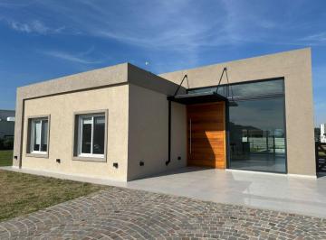 Casa de 4 ambientes, Ezeiza · Hermosa Casa en Venta en San Felipe Canning / Posibilidad de Financiación