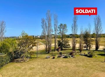 Casa · 500m² · 3 Cocheras · Casa en Alquiler Anual con Muebles Golf Nordelta