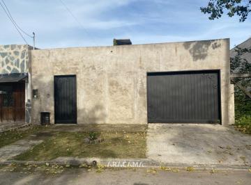 Casa · 70m² · 2 Ambientes · Casa en Venta en Monte Grande