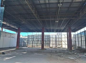 Bodega-Galpón , Morón · Galpon (Ex Estacion de Servicio) de 1200 m² en Venta en Moron