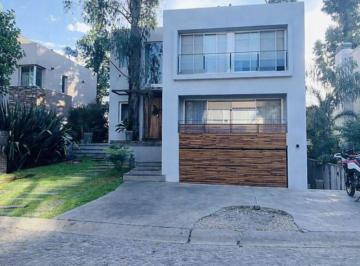 Casa de 4 ambientes, Quilmes · Casa en Venta de 4 Ambientes en La Reserva Urbana de Dorrego, Quilmes