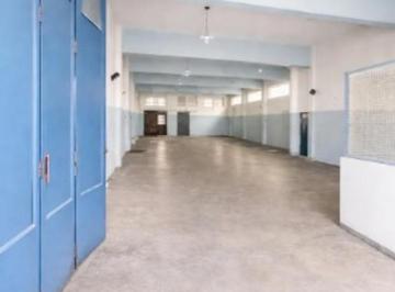Local comercial · 215m² · 1 Ambiente · Local/galpon en Alquiler - Villa Devoto