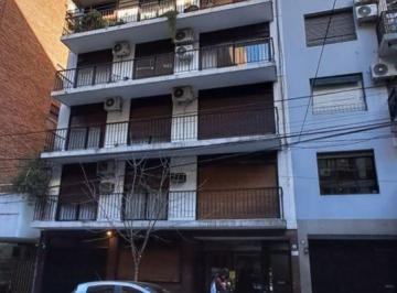 Departamento de 4 ambientes, Palermo · Departamento 4 Ambientes con Dependencias y Cochera Contrafrente Balcon