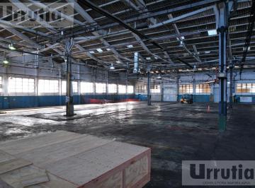 Bodega-Galpón · 2500m² · Galpón en Parque Industrial Deca