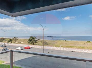 Departamento · 62m² · 4 Ambientes · 1 Cochera · Venta Apartamento Rbla Malvin 3 Dorm. Gge