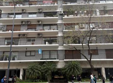 Departamento de 3 ambientes, Belgrano · Departamento de 3 Ambientes con Cochera en Edificio de Categoria