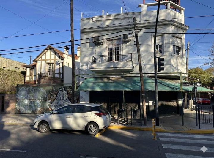 Local comercial · 88m² · 2 Cocheras