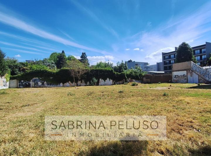 Terreno · 1192m²
